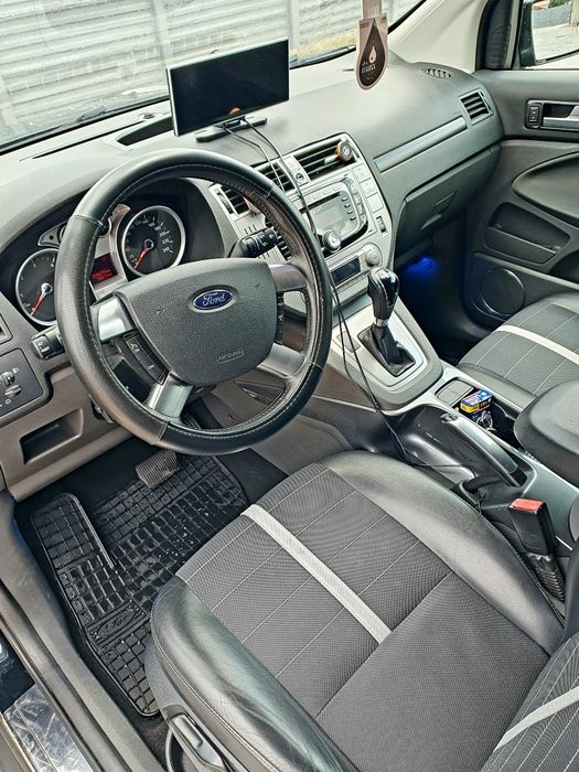 Ford Kuga Automat