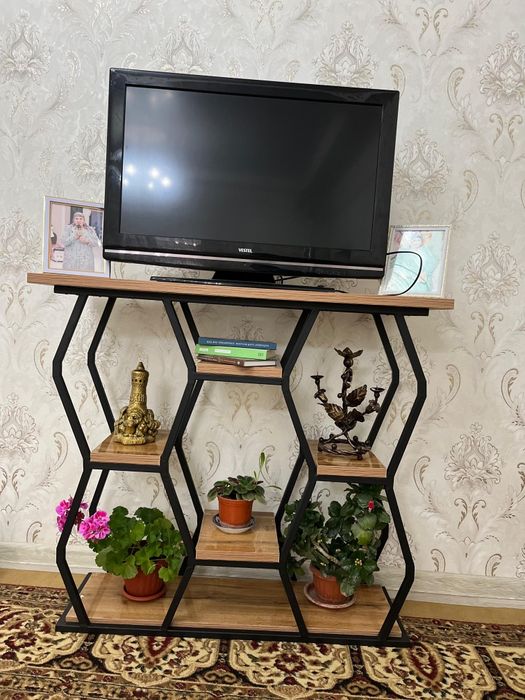 Стеллаж в лофт-дизайне