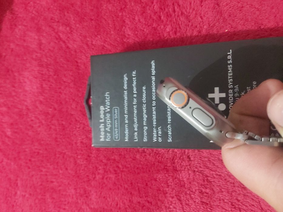 Vând apple watch ultra 49mm titanium