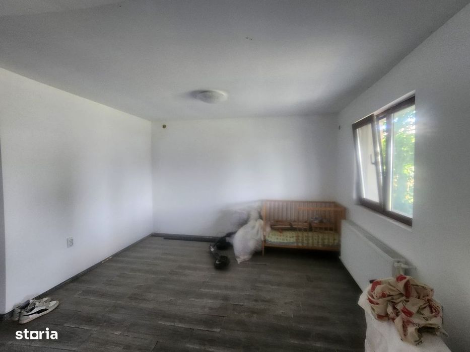 Casa cu 3 camere in Lilieci Bacau
