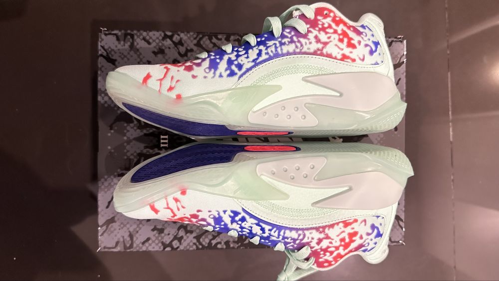 Air jordan Zion 3, nr 35