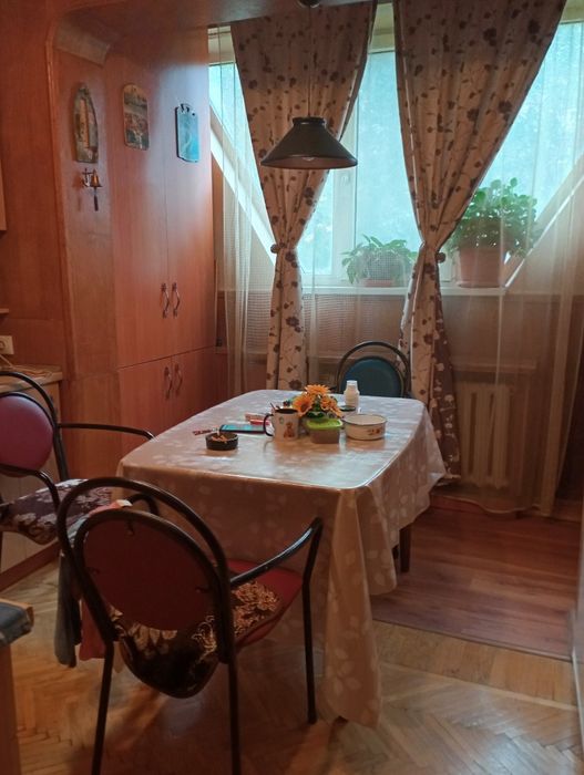 Продается 3-х комнатная квартира