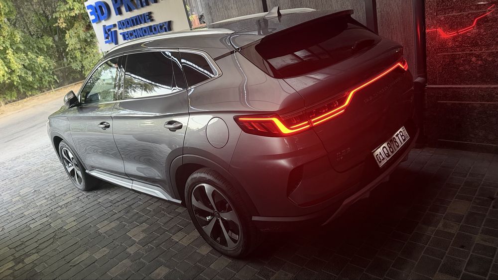 Byd song plus flagship naaiyaga