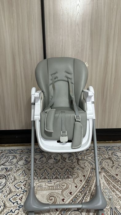 Текнум стол для кормление