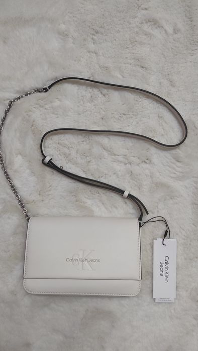 Дамска чанта Calvin Klein Jeans