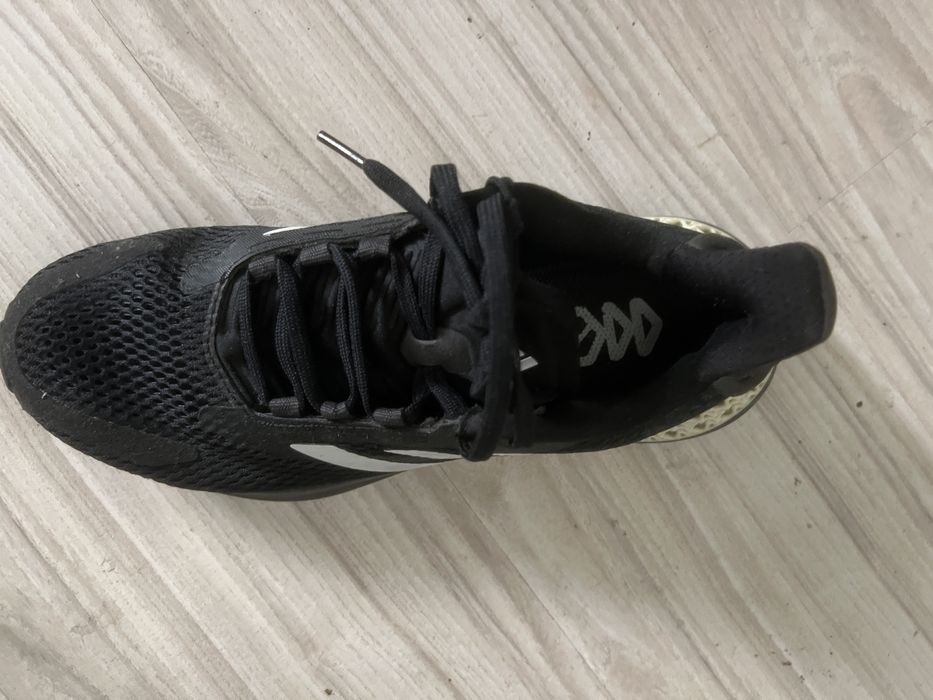 Adidas 4fwdd .Чисто нови слагани 5 пъти .Няма протрито и износено по тях
