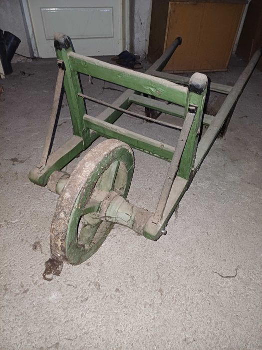 Vand Roaba veche din lemn