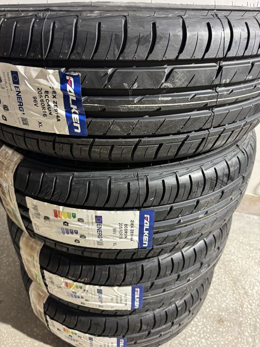 Anvelope Noi de Vara Falken Ziex ZE 914A 205/60 R16