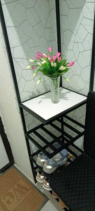 O‘rindiqli poyabzal stellaji