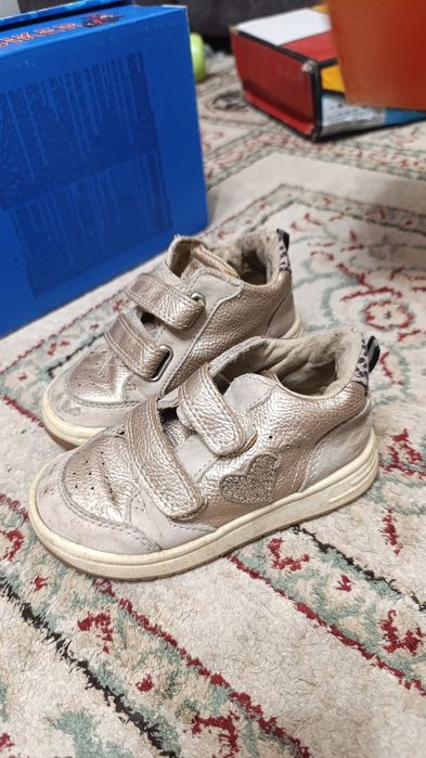 Обувь для девочки