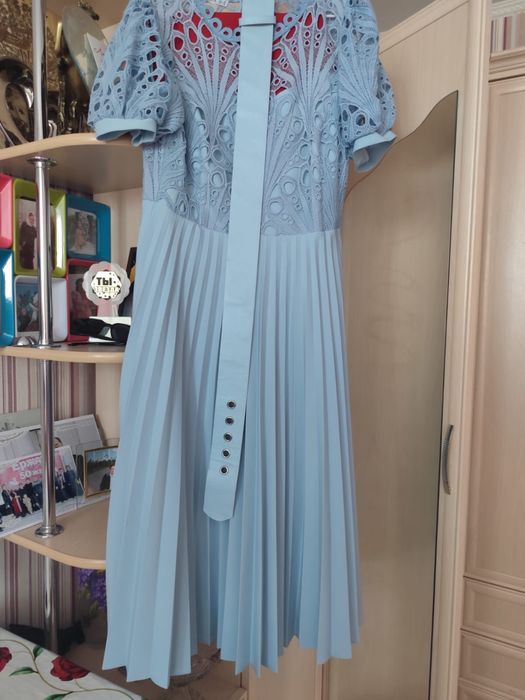 Платье и пиджаки