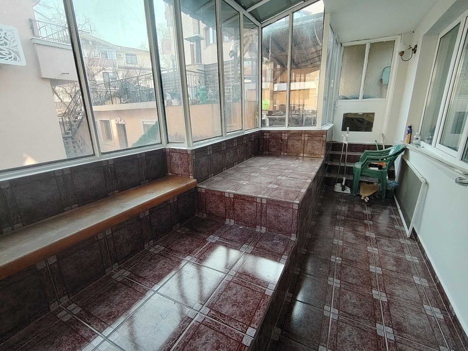 Продава се Тристаен апартамент в Плевен, 9-ти квартал - 85 кв.м за 1648 €/кв.м - Снимка #13