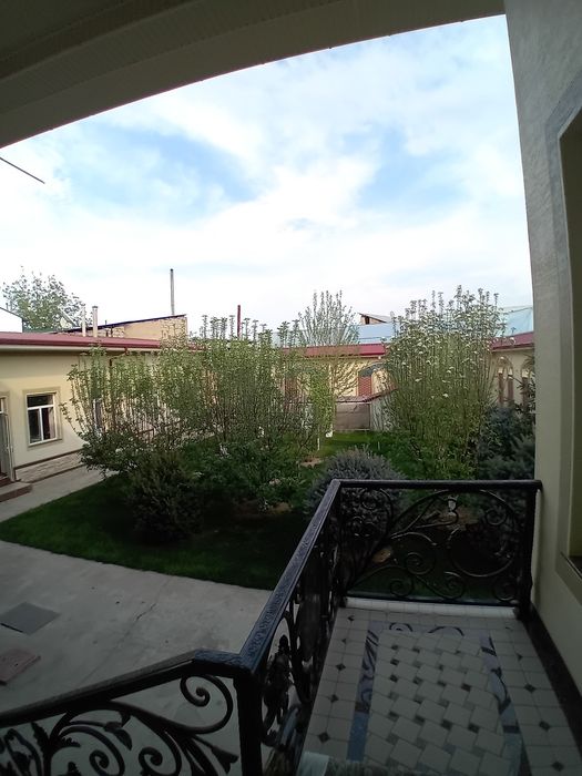 Yunsobod zenit hasanboyda tayor mebil tehnikali uchaska sotiladi