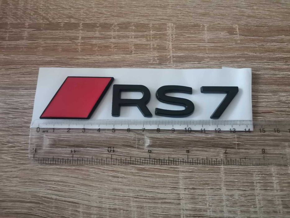 емблема Audi RS7 нов стил черно с червено