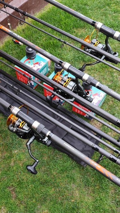 Set 3 Lansete 3,90m+3 Mulinete Fascinate 8000 cu Baitrunner+Rod Pod
