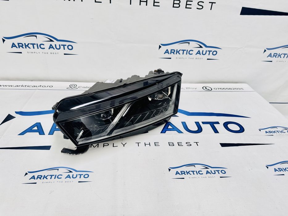 Far stanga Full Led Skoda Octavia 4 cod 5E4941015A