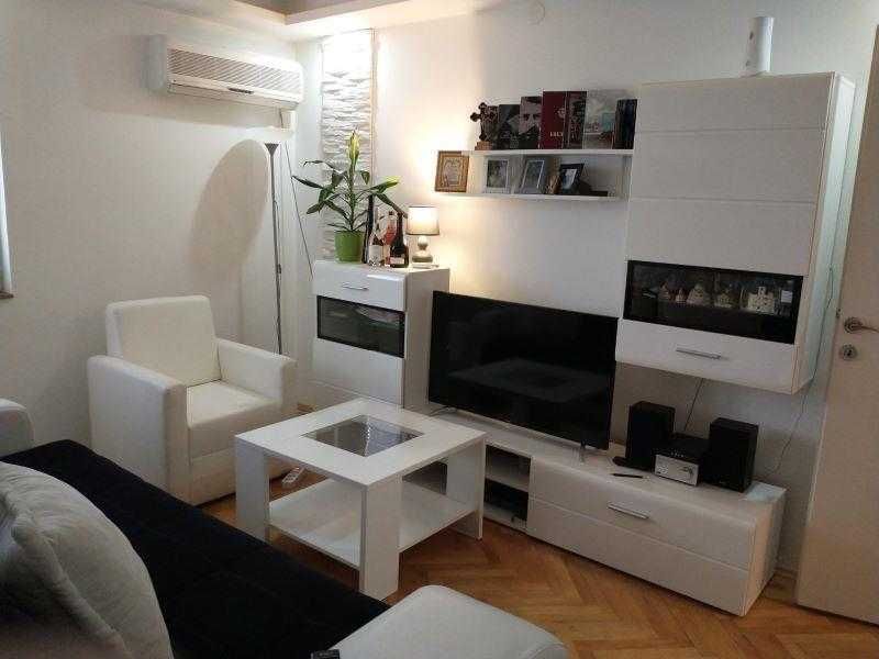 Дава се под наем Тристаен апартамент в Пловдив, Захарна фабрика - 84 кв.м за 382.5 € - Снимка #8