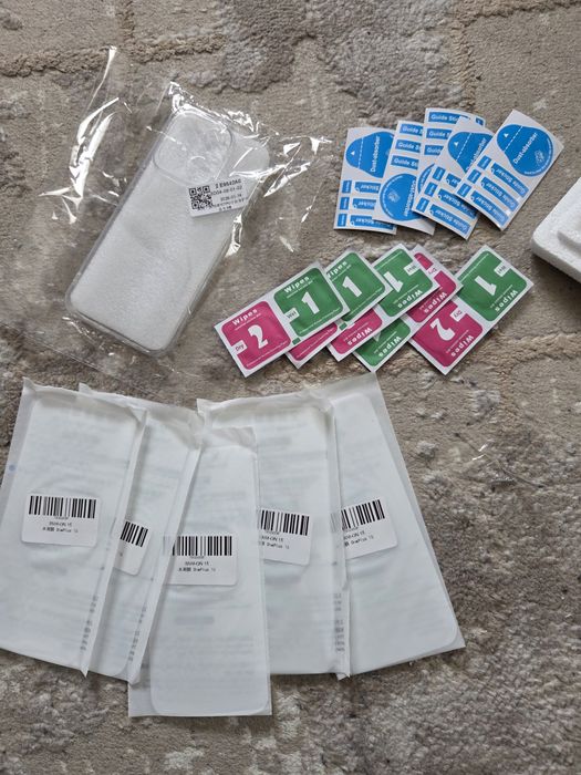 Oneplus 15 калъф + протектори за екран (hydrogel)