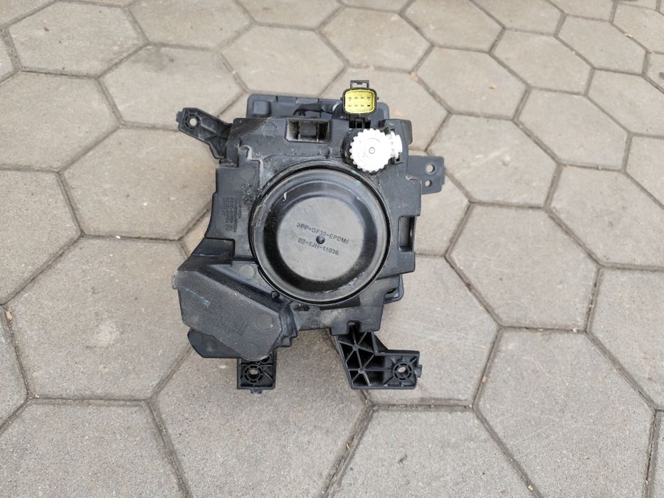 Фара JAC JS3 Джак ДЖС3, 24 года