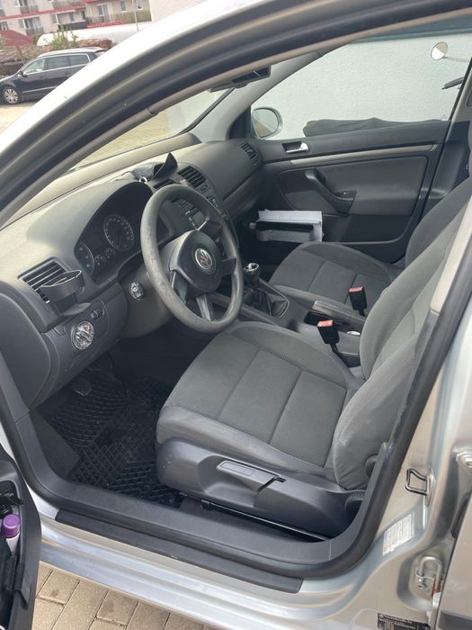 VOLKSWAGEN Golf 2003 — imagine 4