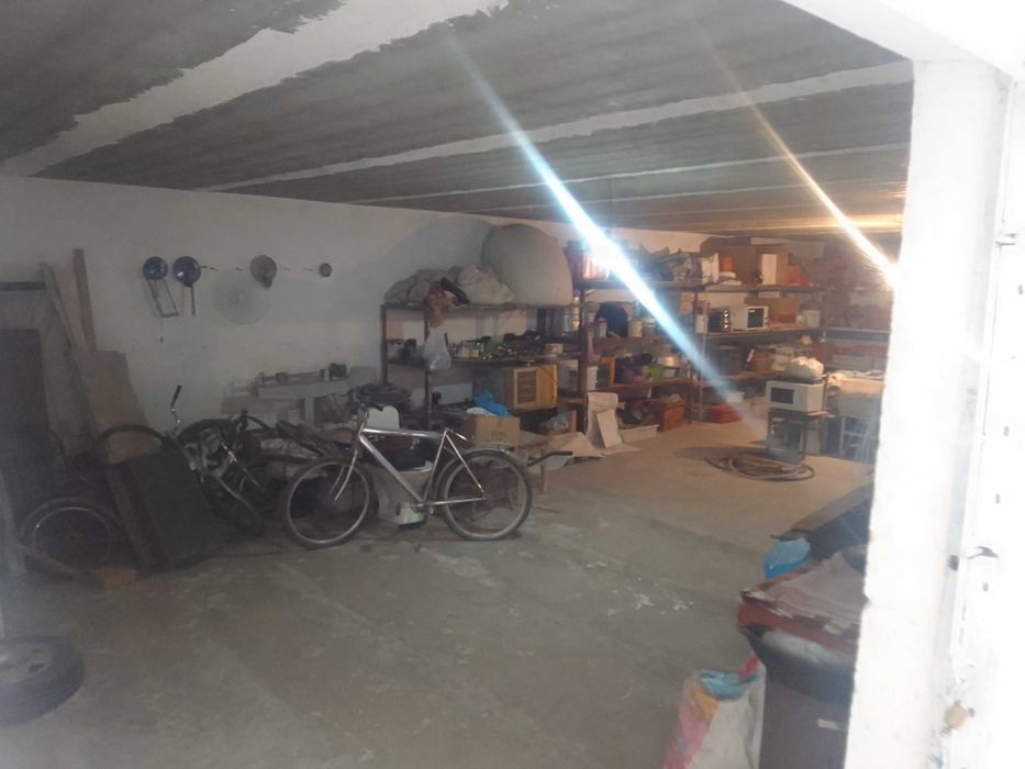 Участок сотилади 4.3 соток шахар ичида Рублёвка 2 этажли