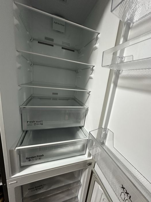 Frigider Artic AK60366M40NFMT