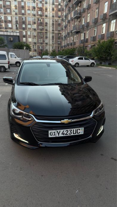 Chevrolet onix premiere 2 turbo at