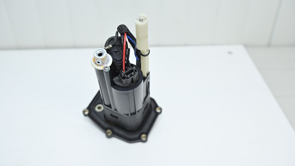 Ducati Panigale 899 959 1199 1299 V2 2015 - 2025 Pompa Combustibil