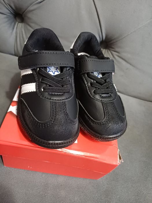 Adidasi Barefood 24 NOI