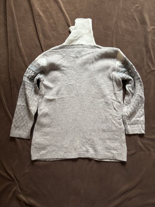 Pulover din lana model scandinavic