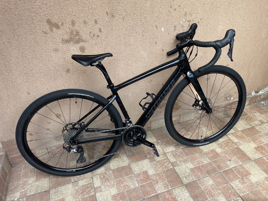 Bicicleta cyclocross gravel 2x11 Carbon full GRX frane hidraulice Dt-Swiss
