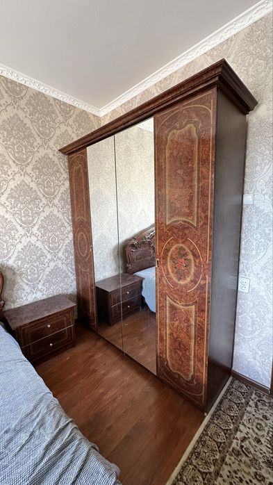 Спальный гарнитур