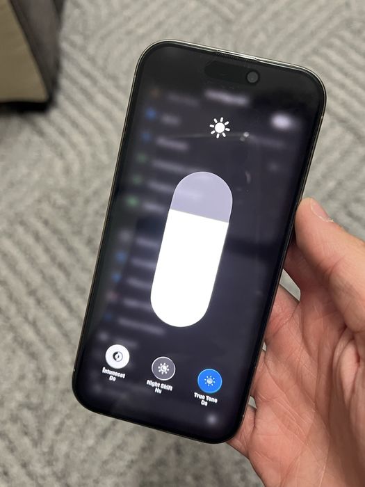 Iphone 16 Pro - Titanium Grey - 128gb - 94% Sanatate