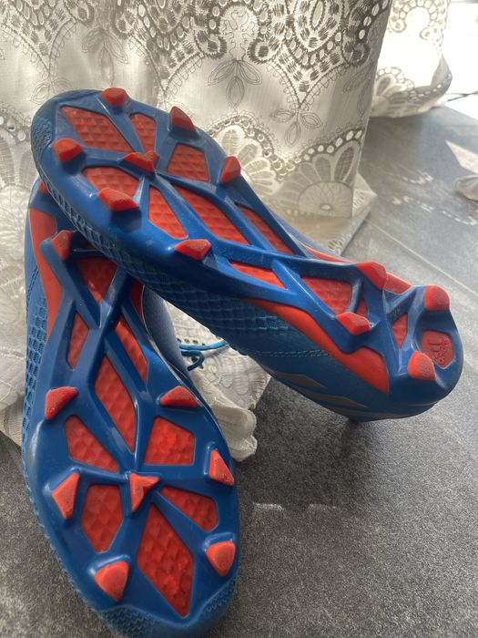 Бутонки ‘Adidas /Messi’ 35 1/2