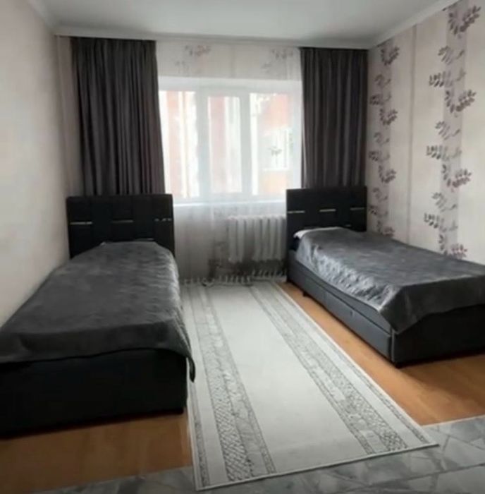 Продам квартиру двухкомнатную.