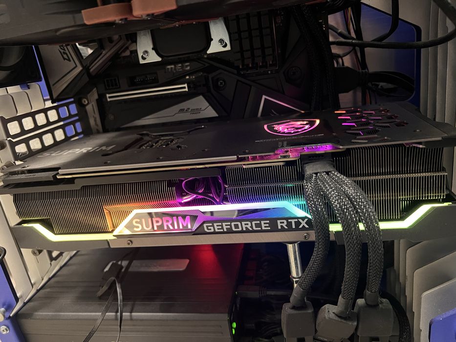 Placa video RTX 3090 TI MSI Suprim X