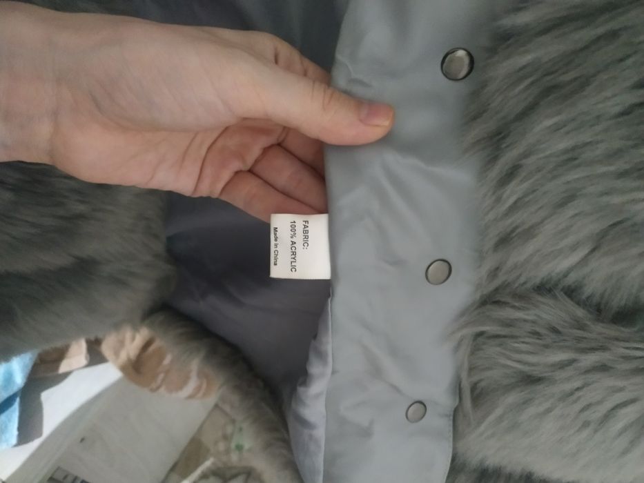 Продаётся женская Безрукавка нимча