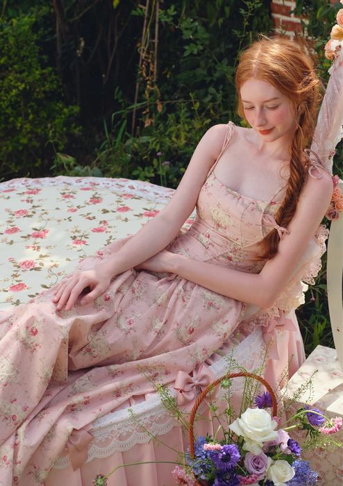 Платье lacemade S