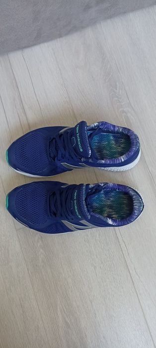 Оригинални дамски маратонки "New Balance" - № 40