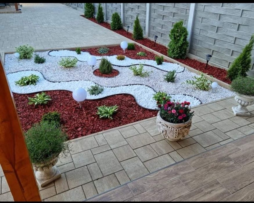 Piatra decorativa colturoasa si rotunjita alba gri Thassos bolovani