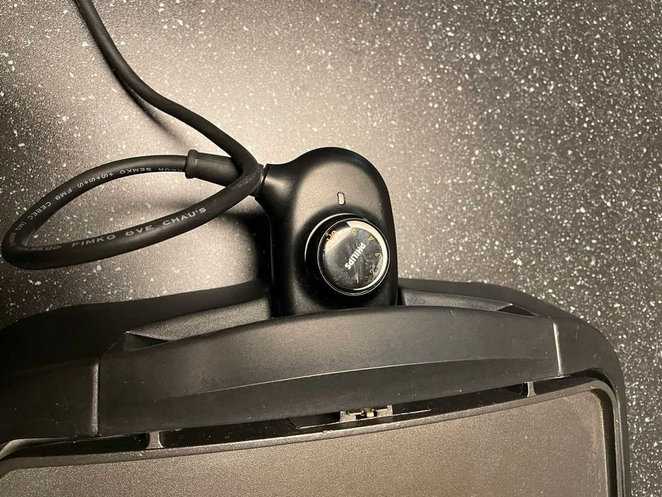 Gratar de bucatarie Philips cu temperatura reglabila