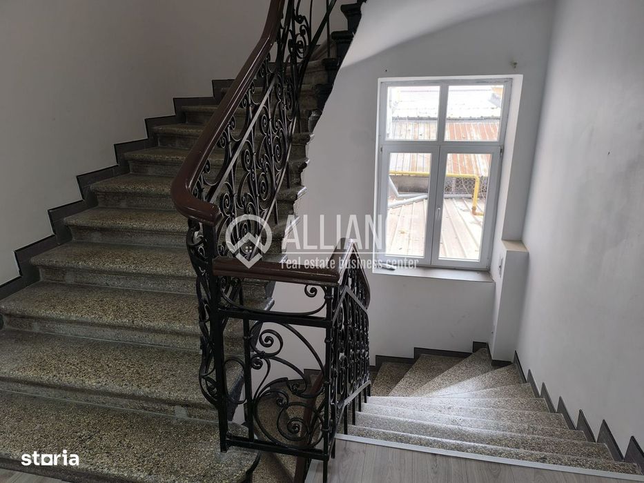 CENTRU HOTEL GRAND(COD03)- Cladire de birouri emblematica !
