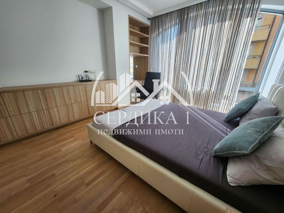 Дава се под наем Четиристаен апартамент в София, Изток - 300 кв.м за 1994.61 € - Снимка #9