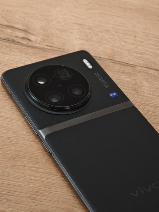 Vivo x90 pro + 512/12