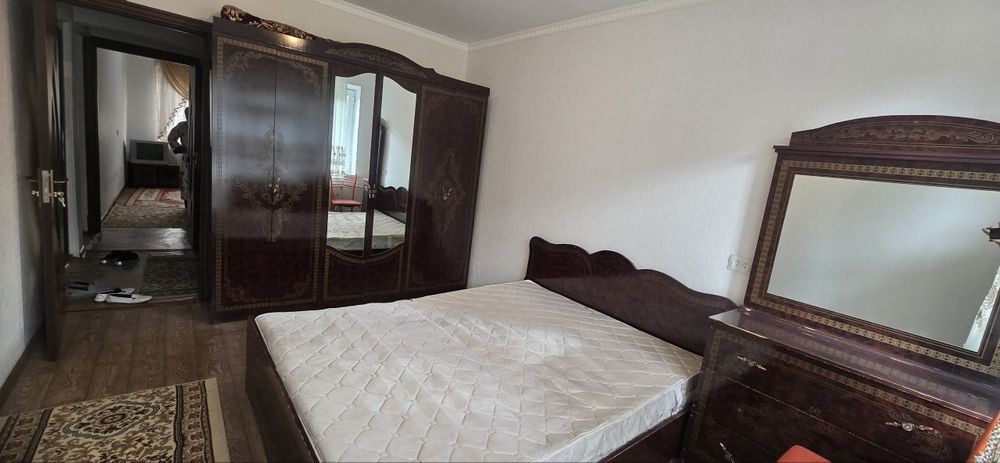 Срочно сдаётся 2х ком 2 этаж