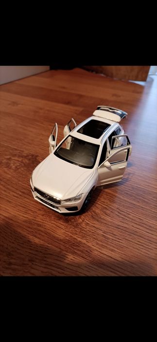 Macheta metalica Volvo XC60