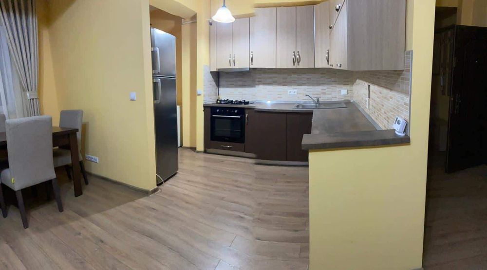Apartament de inchiriat.