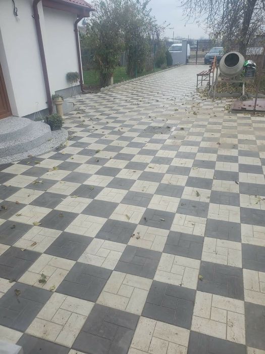 Extra preturi pentru pavaje si pavele model Sepia cu montaj