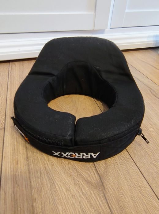 Protecția de gât Arroxx Xbase karting