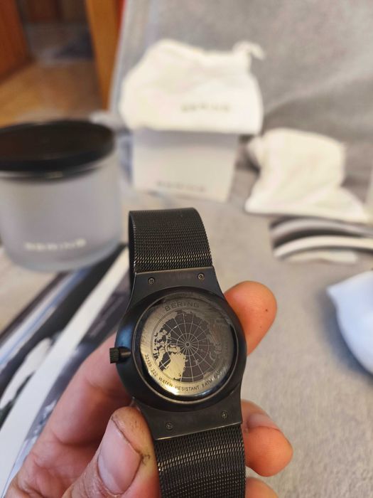 Vând două ceasuri originale BERING – modele 51640-227 și 32139-222